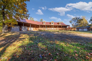 1374 W Allens Bridge Rd, Greeneville, TN 37743 - photo 2