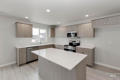 2330 N Honeysuckle Ave, Kuna, ID 83634 - photo 4