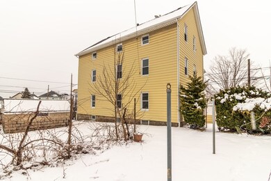 181 Tecumseh St, Fall River, MA 02721 - photo 7