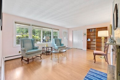 39 Ruthellen Rd, Framingham, MA 01701 - photo 4