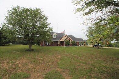 111 Lacey Ct, Decatur, TX 76234 - photo 6