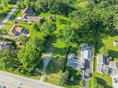 9517 W Central Rd, Des Plaines, IL 60016 - photo 2