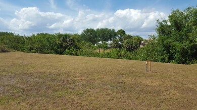427 SW North Quick Cir, Port Saint Lucie, FL 34953 - photo 2