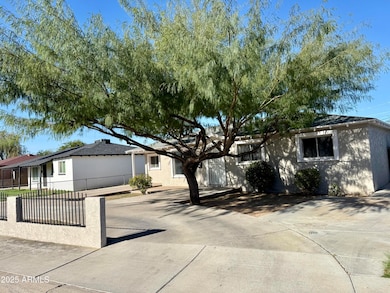 4720 W Monterosa St, Phoenix, AZ 85031 - photo 3