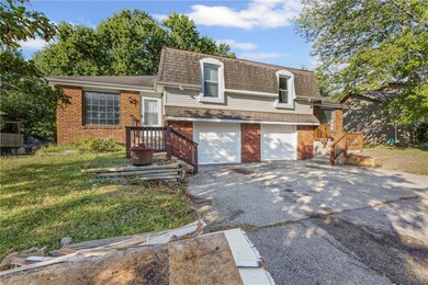 1431 E Penrose Ln, Olathe, KS 66062 - photo 2