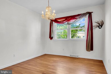 332 E Roosevelt Ave, New Castle, DE 19720 - photo 6