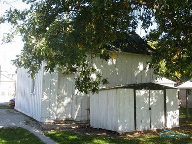 412 W Main St, Woodville, OH 43469 - photo 3