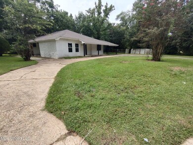 3100 Bellview Ave, Moss Point, MS 39563 - photo 6