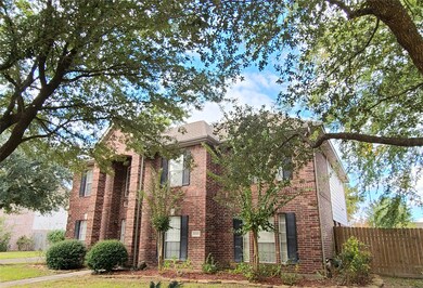 11502 W Lakewood Forest North Ct, Tomball, TX 77377 - photo 2