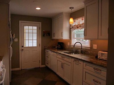 164 Jordan Ave, Cranston, RI 02910 - photo 3