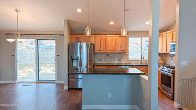 Open Concept Kitchen Family Room