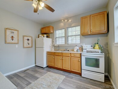 702 N Washington St, Ardmore, OK 73401 - photo 7