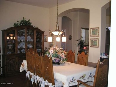 303dining01