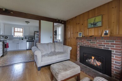 27 Kinsley Rd, Acton, MA 01720 - photo 7