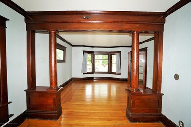 Living Room Unit 1