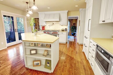 5230 W Mercer Way, Mercer Island, WA 98040 - photo 5