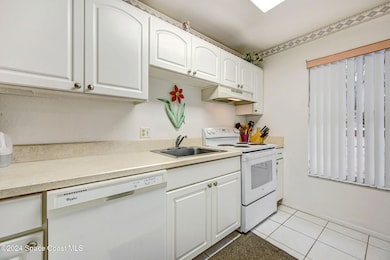 815 Brae Ct NE, Palm Bay, FL 32905 - photo 6