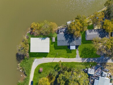 5357 Chief Ct, Granbury, TX 76048 - photo 2