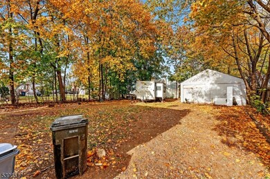 225 Sumner Ave unit 27, Plainfield, NJ 07062 - photo 3