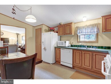 4047 Columbia Ave unit 2, Columbia, PA 17512 - photo 6