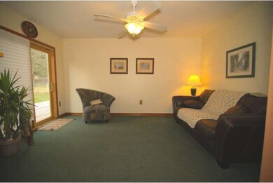 2732 Woodview Dr, Hatfield, PA 19440 - photo 7