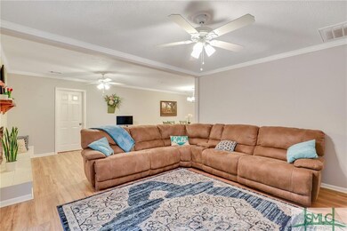 Large Living Room. So many ways to organize your f