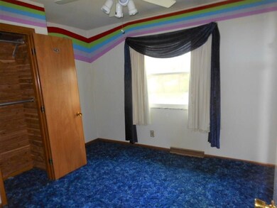 8424 Redfern Dr N, Indianapolis, IN 46239 - photo 5