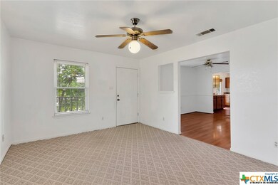 103 W Anderson Ave, Copperas Cove, TX 76522 - photo 4