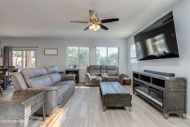 2-web-or-mls-Prairie Field Ln-9
