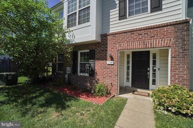 134 Penwick Cir, Frederick, MD 21702 - photo 2