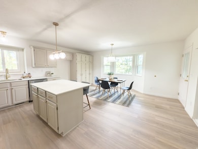 851 E 400 S, Smithfield, UT 84335 - photo 2