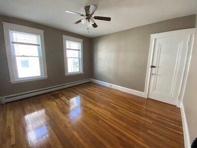 37 Leach St unit 1R, Salem, MA 01970 - photo 6