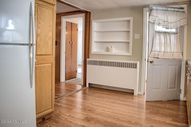 2017 W Independence St, Coal Township, PA 17866 - photo 5