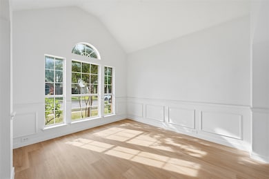 413 Cody Ln, Lewisville, TX 75067 - photo 2