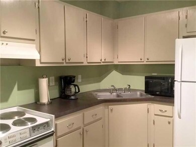 639 W Oakland Park Blvd unit 214D, Wilton Manors, FL 33311 - photo 6