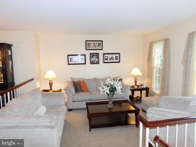 6709 Bonnett Ct, Laurel, MD 20707 - photo 4