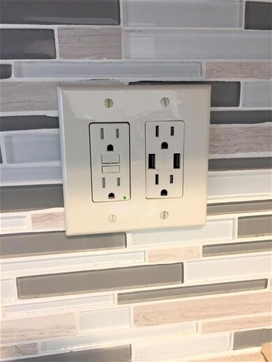 69 Carroll St, Keene, NH 03431 - photo 6