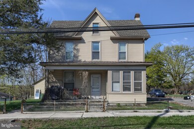 320 N Hanover St, Hershey, PA 17033 - photo 2