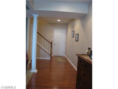 Foyer - gorgeous hardwood floors