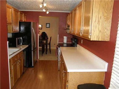 6566 Calgary Ct, Columbus, OH 43229 - photo 5