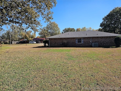 403 Steadway Ave, Dewey, OK 74029 - photo 5