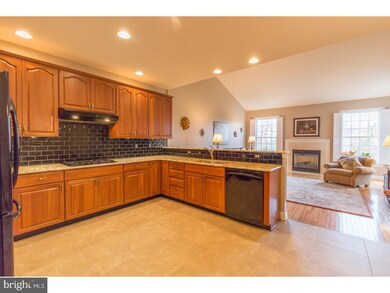 290 Sydney Rd, Southampton, PA 18966 - photo 5