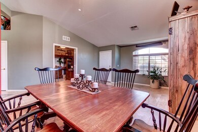 4265 S Adelle-9