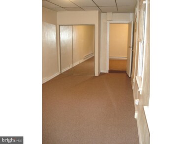 536 S 6th St, Reading, PA 19602 - photo 5