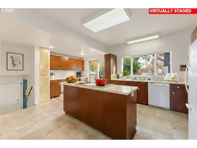 2755 D St NE, Salem, OR 97301 - photo 7