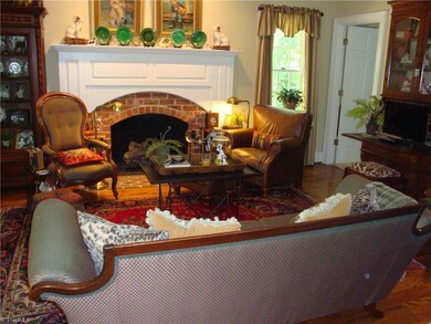 1877 Yesteroaks Ct, Asheboro, NC 27205 - photo 2