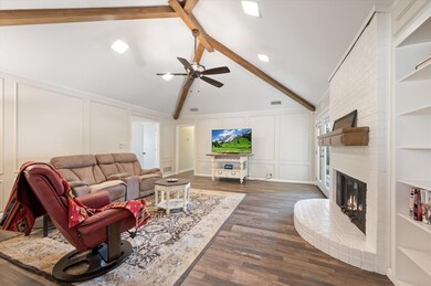 820 Saddlebrook Dr S, Bedford, TX 76021 - photo 5