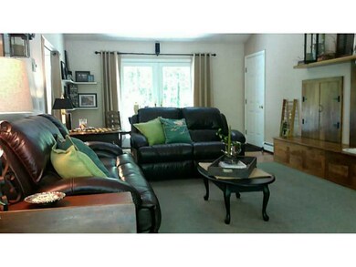 22 Battey Dr, Greenville, RI 02828 - photo 5