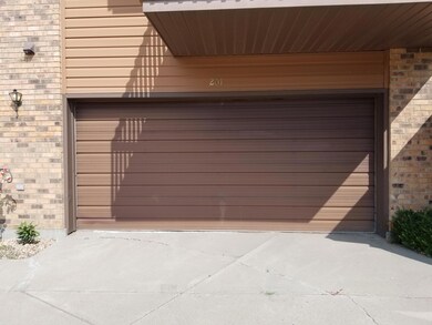Garage 201