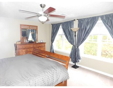 215 Bridle Cross Rd unit 215, Fitchburg, MA 01420 - photo 7